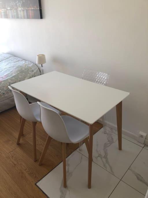 Nice Flat St Germain En Laye Centre 30 Minutes To Paris Сен-Жермен-ан-Ле Экстерьер фото