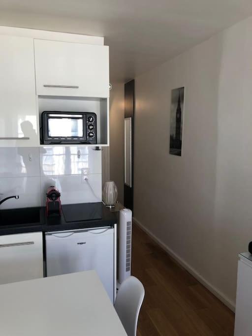 Nice Flat St Germain En Laye Centre 30 Minutes To Paris Сен-Жермен-ан-Ле Экстерьер фото